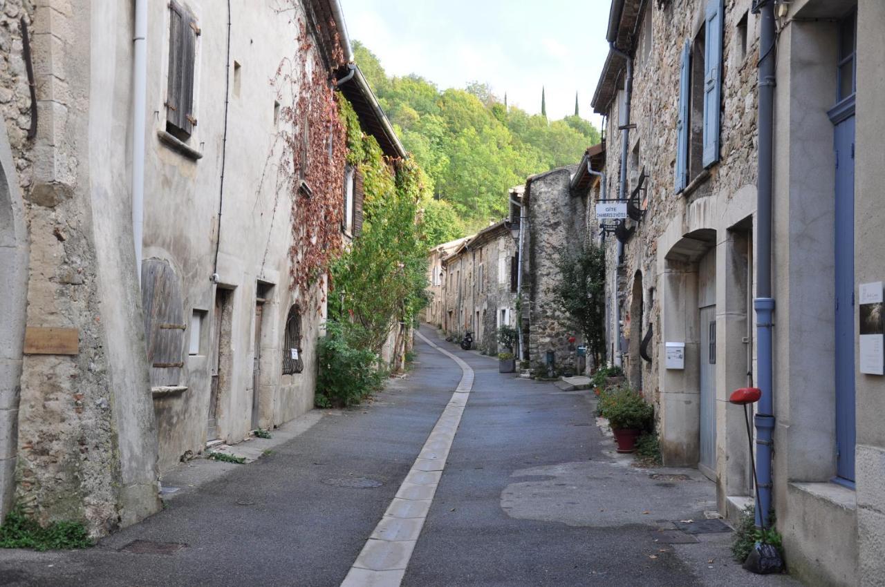 Bed and Breakfast La Cle Des Champs Saou Exterior foto